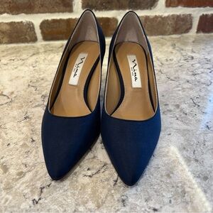 🌸 Nina New York Navy Blue Classic Pump 🌸